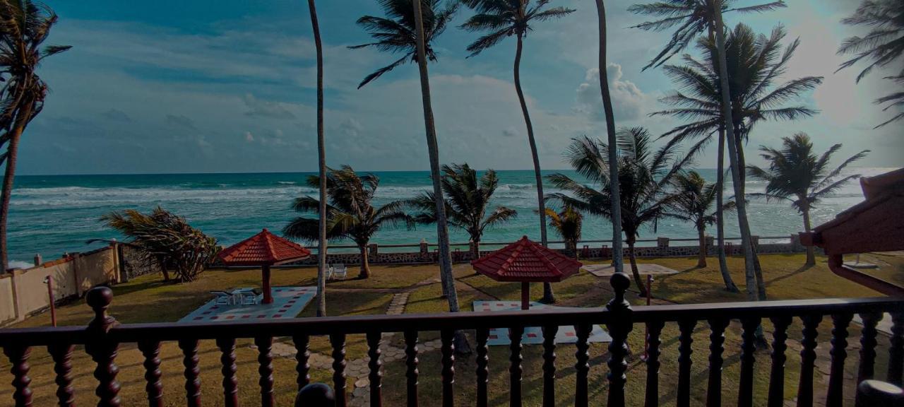 Nu-Vin Beach Hotel Ahangama Exteriér fotografie