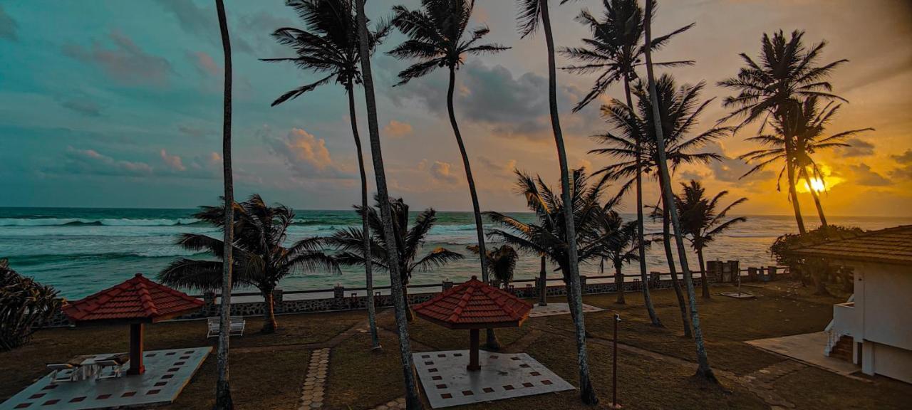 Nu-Vin Beach Hotel Ahangama Exteriér fotografie