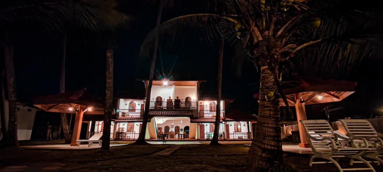Nu-Vin Beach Hotel Ahangama Exteriér fotografie