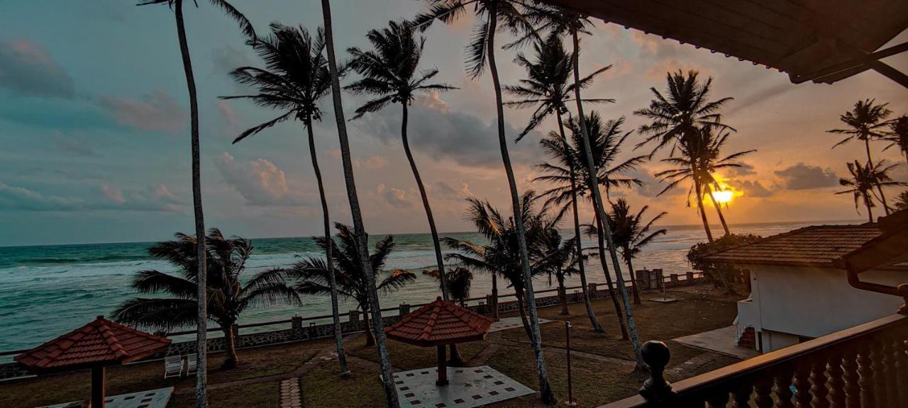 Nu-Vin Beach Hotel Ahangama Exteriér fotografie