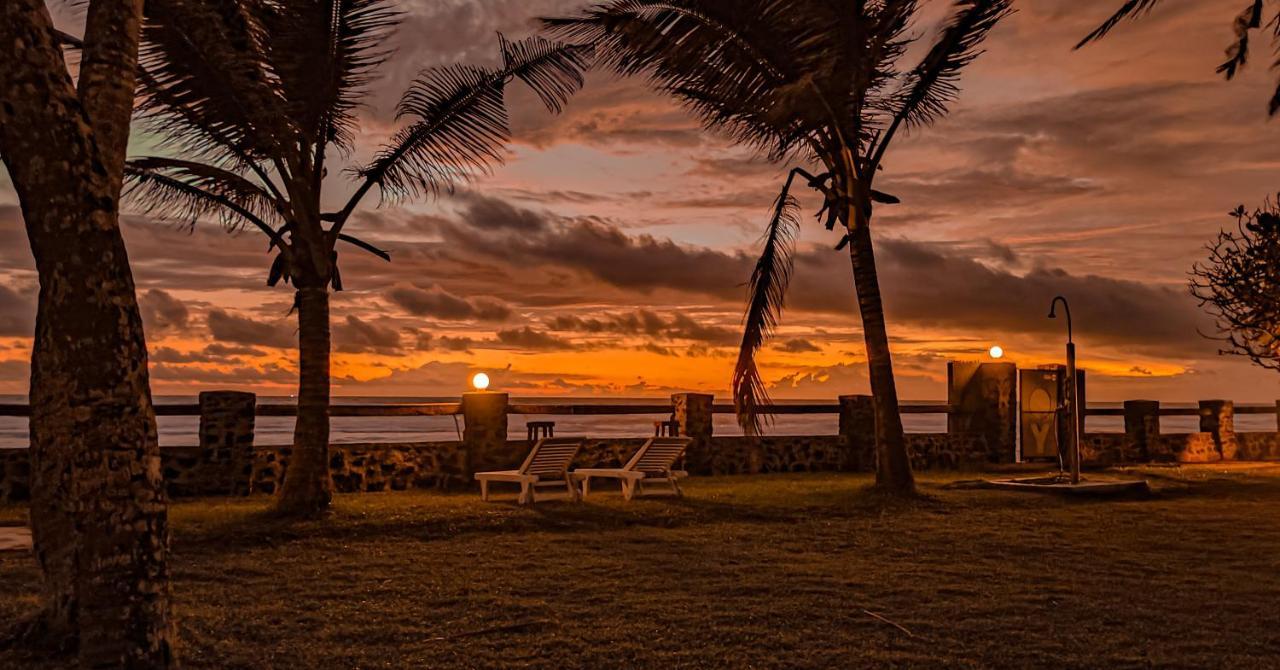Nu-Vin Beach Hotel Ahangama Exteriér fotografie
