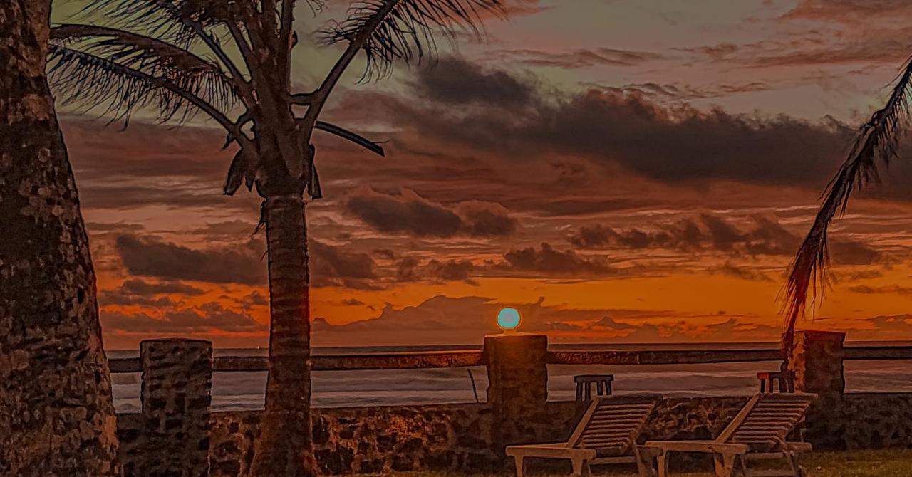 Nu-Vin Beach Hotel Ahangama Exteriér fotografie