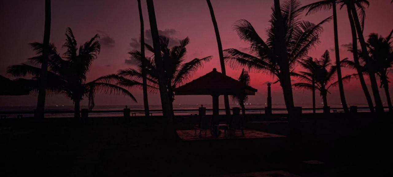 Nu-Vin Beach Hotel Ahangama Exteriér fotografie